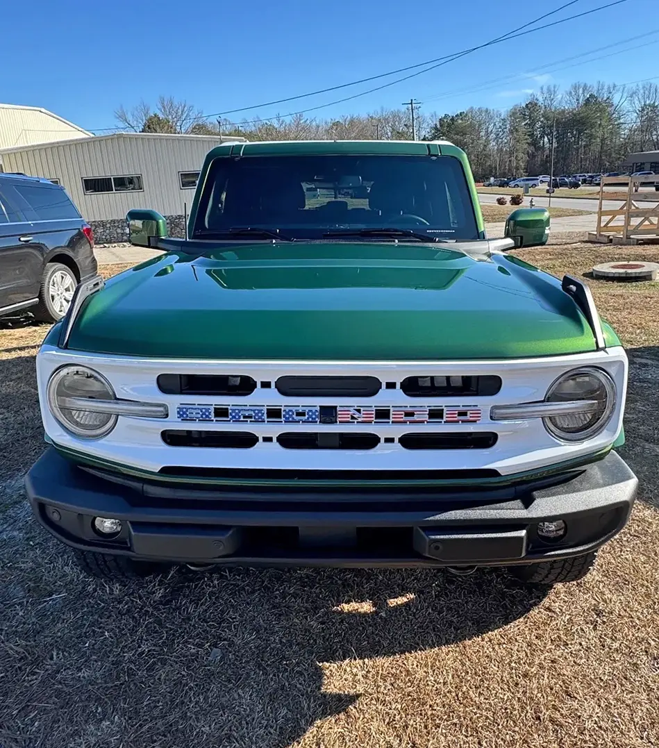 Ford Bronco My New Eruption Green OBX With White Top and Heritage Striping 774370-0a3e9a8b540d46443184cc52084856ec