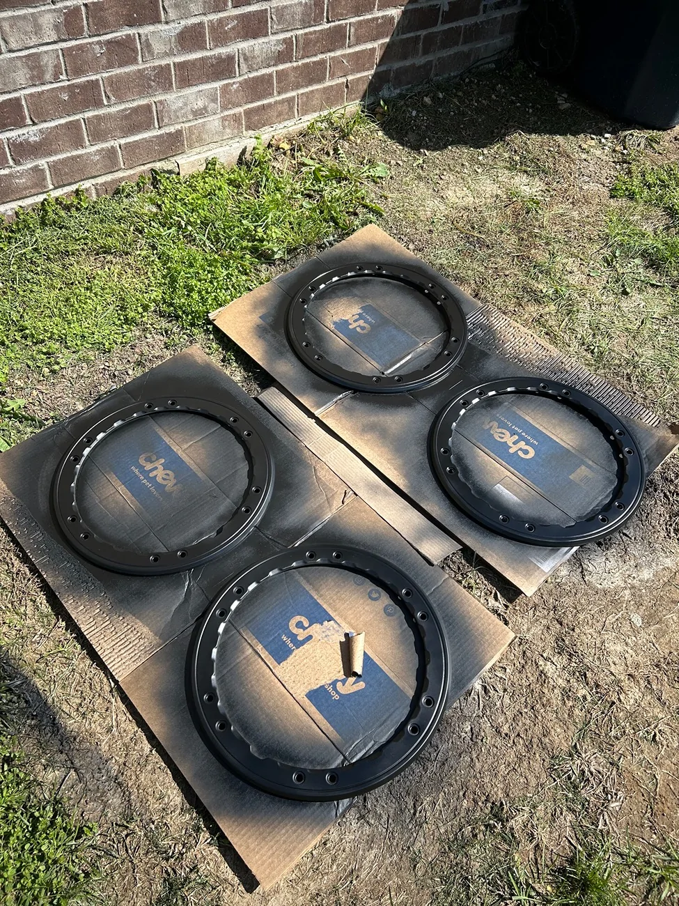 Ford Bronco Color Matched Beauty Rings on wheels - spray paint DIY IMG_0145