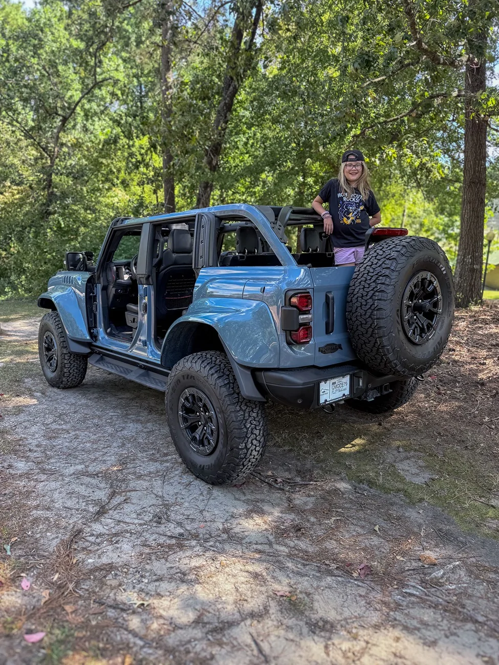 AZURE GRAY METALLIC Bronco RAPTOR Photos Thread | Page 2 | Bronco6G ...