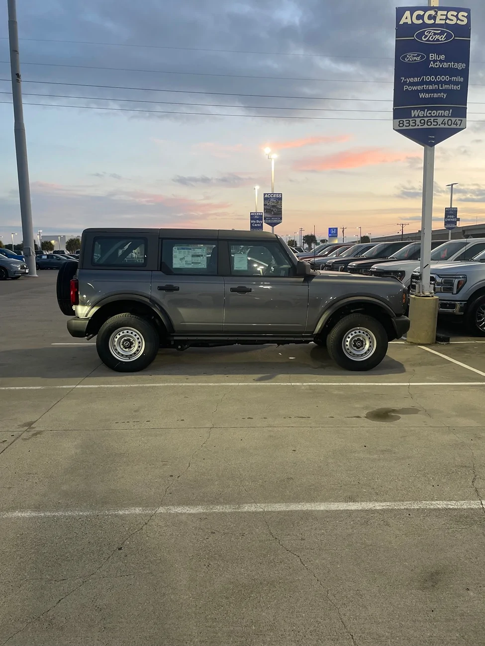 Ford Bronco New to the Forum IMG_1983