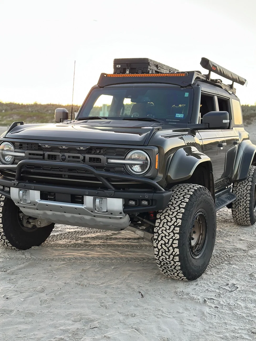 Ford Bronco Roof Rack storage configurations - what's yours? IMG_6515