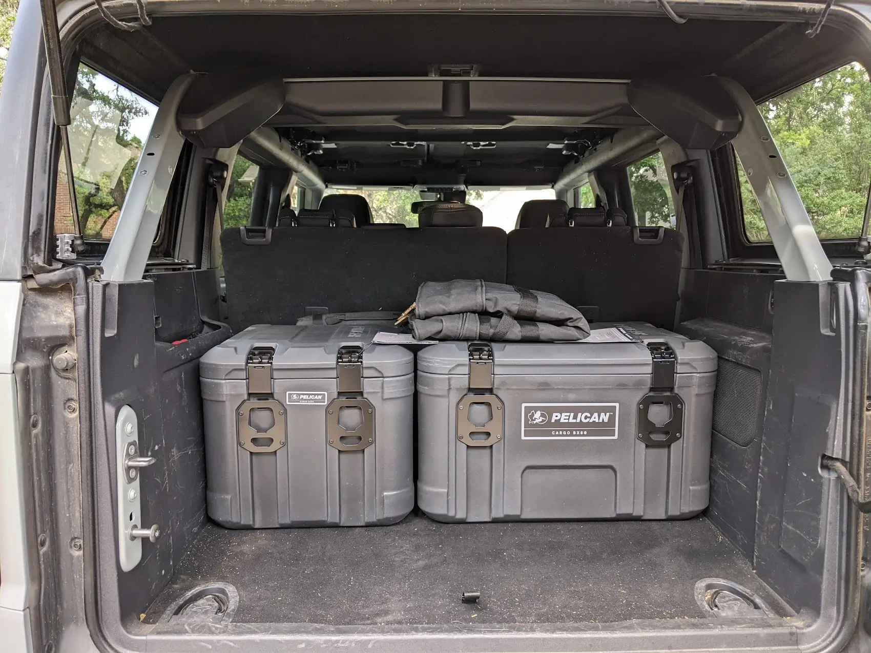 Ford Bronco Roof Rack storage configurations - what's yours? 1769229085150-pl