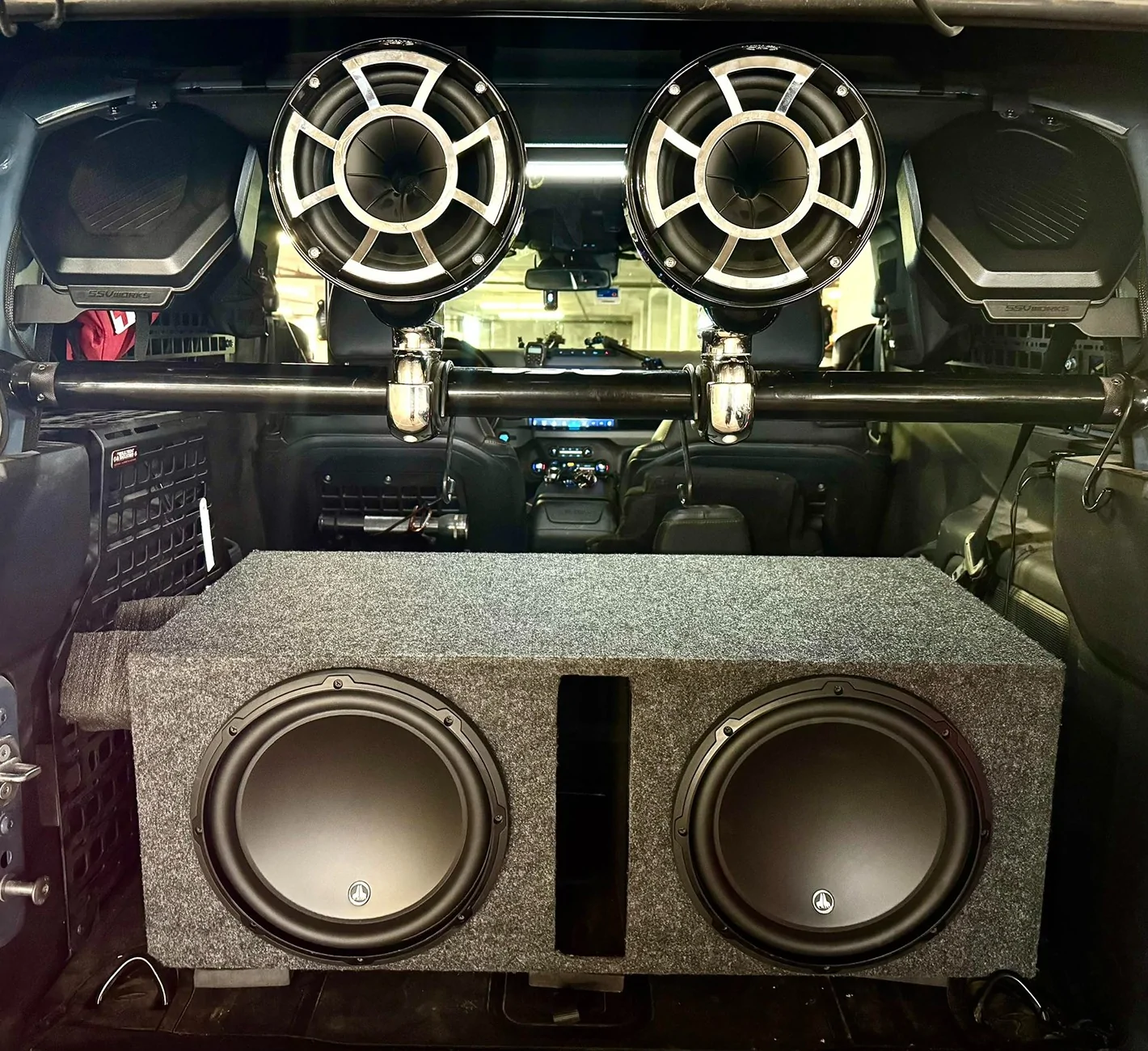 Ford Bronco What's the problem with the B&O stereo? Boom Boom Baby 2