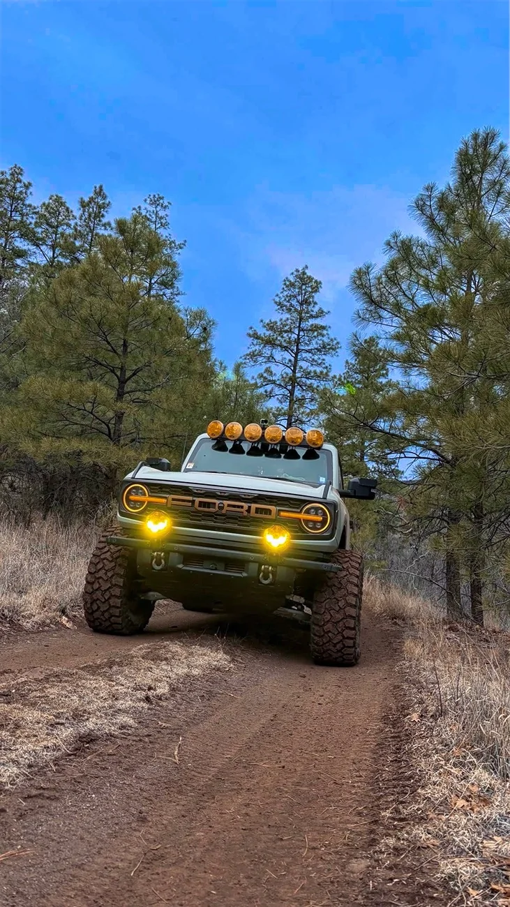 Ford Bronco Installed Suparee Helm 7 lights on front bumper (install video & review) IMG_2834