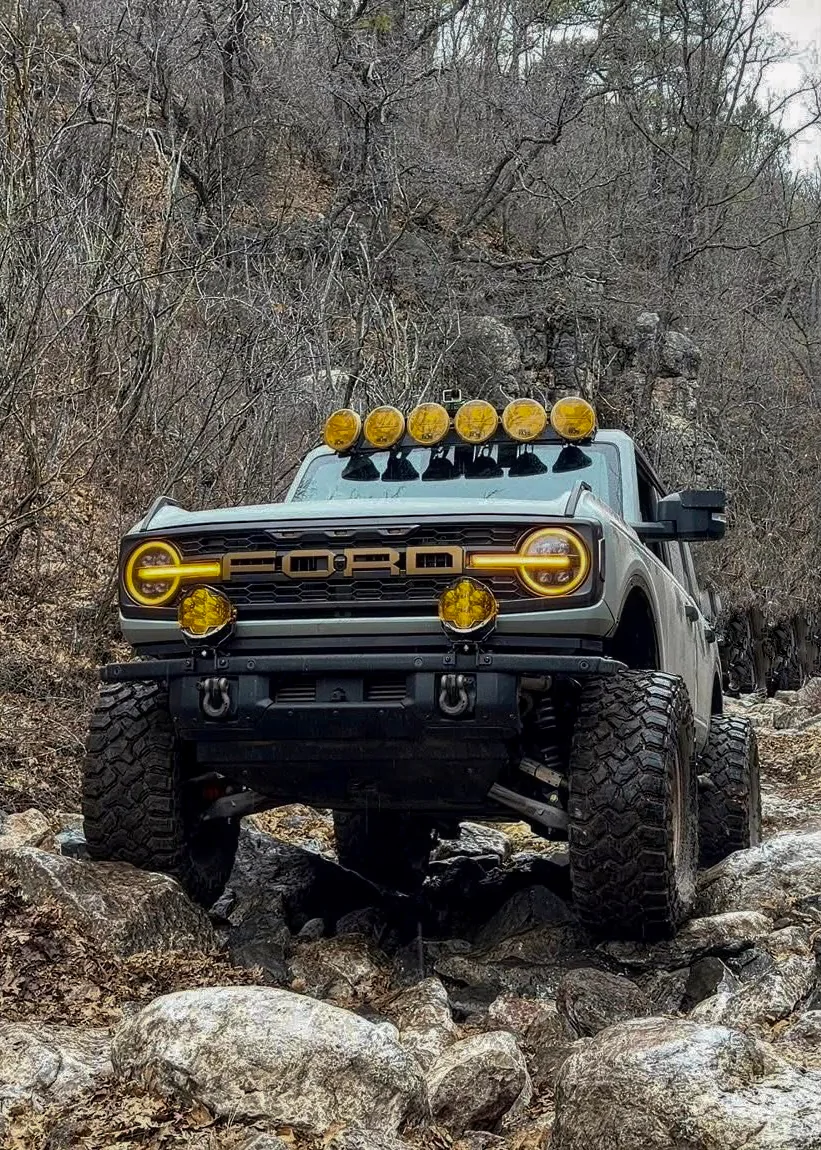 Ford Bronco Installed Suparee Helm 7 lights on front bumper (install video & review) IMG_0787
