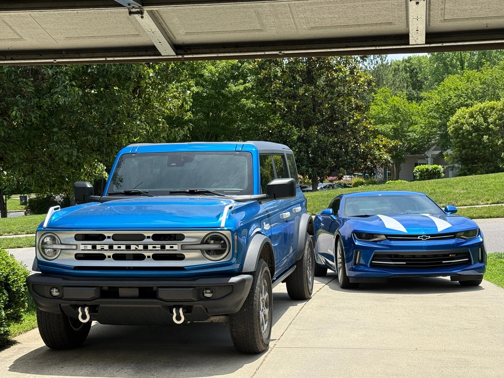 Ford Bronco Let's see the stablemates!!! IMG_7532