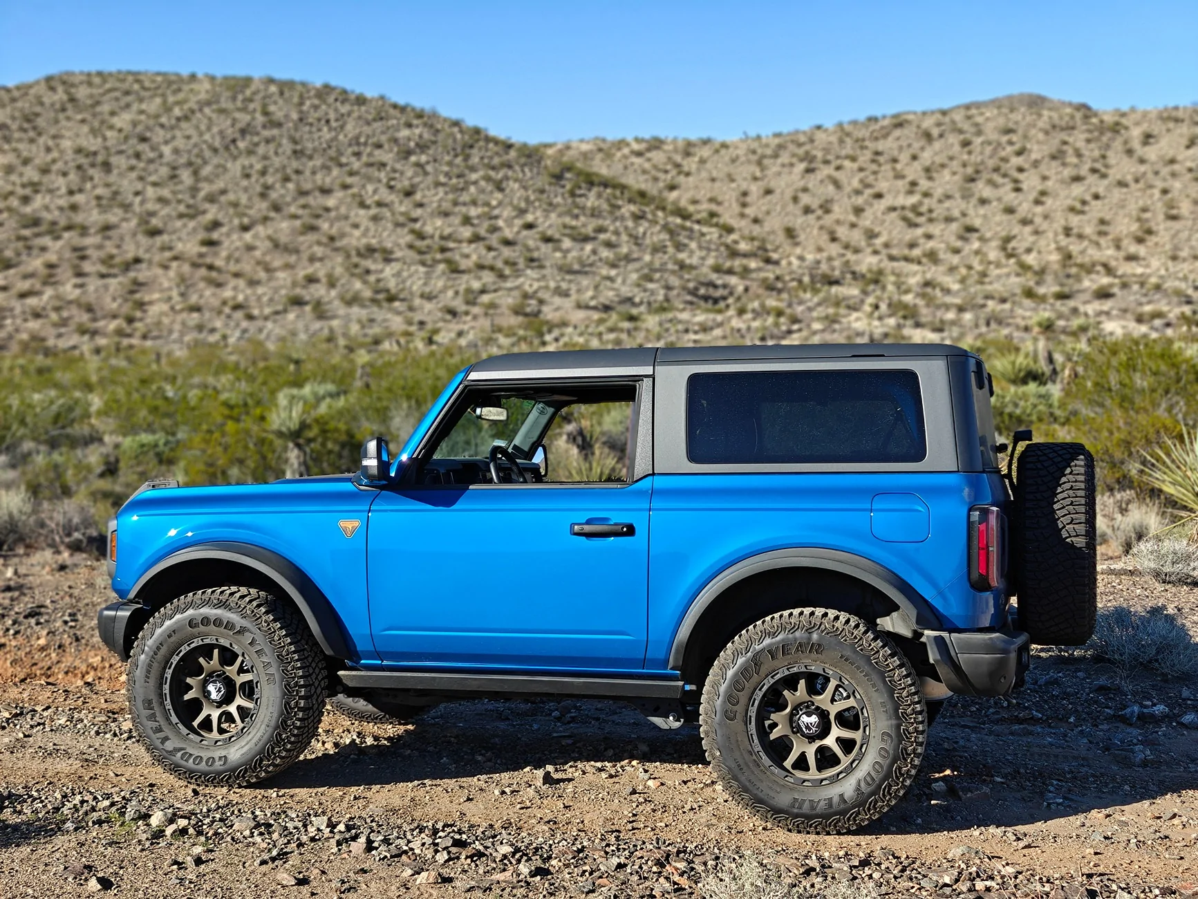Ford Bronco Show off your BRONZE wheels! IMG20251129141725