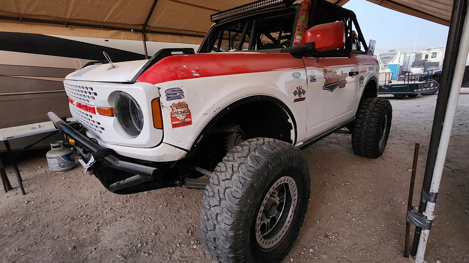 Ford Bronco Broncos At King Of The Hammers KOH Hammertown 1/30 - 2/1 2026 20260131_173302
