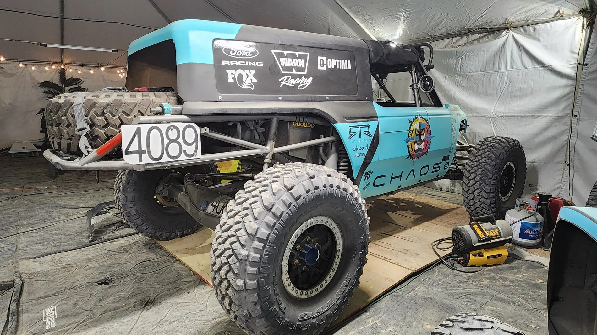 Ford Bronco Broncos At King Of The Hammers KOH Hammertown 1/30 - 2/1 2026 20260131_173702