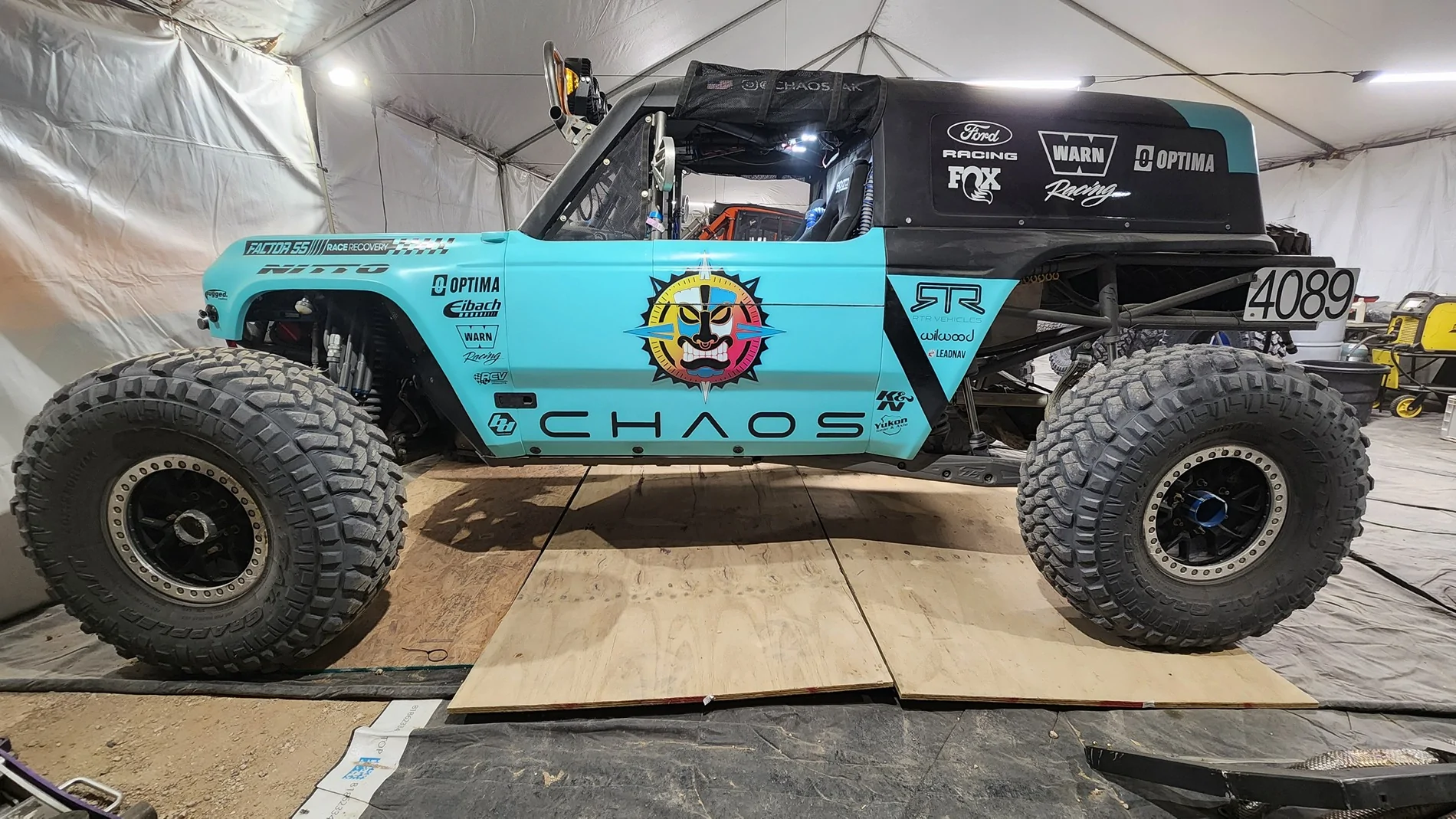 Ford Bronco Broncos At King Of The Hammers KOH Hammertown 1/30 - 2/1 2026 20260131_173948