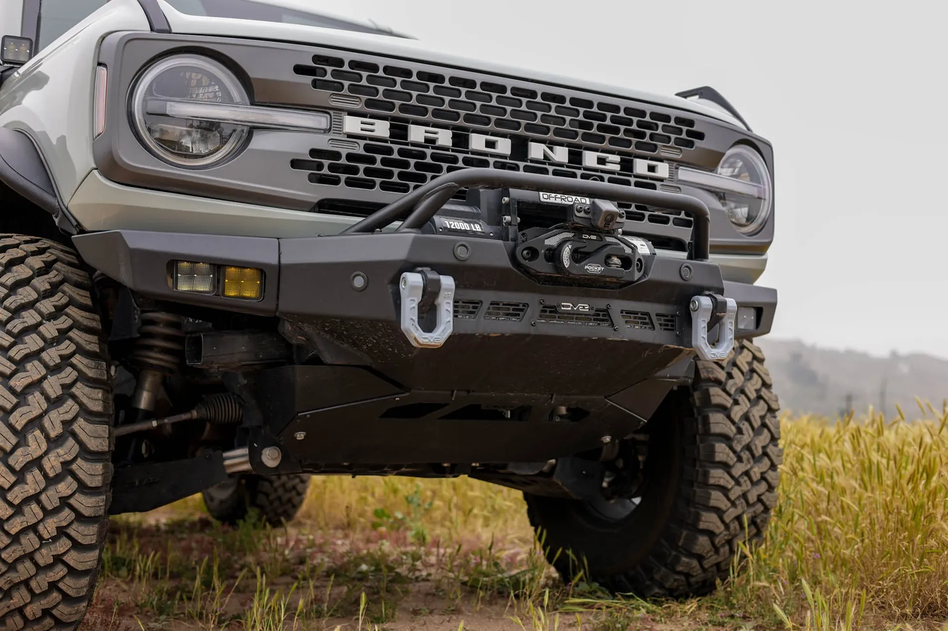 Ford Bronco Winch Bumper - Help me decide DV8