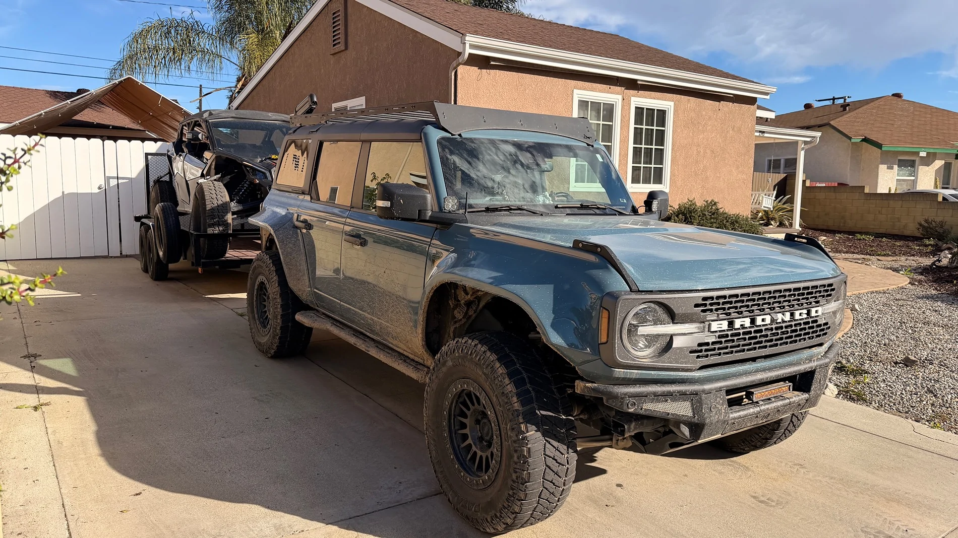 Ford Bronco Fiberglass fenders IMG_5509