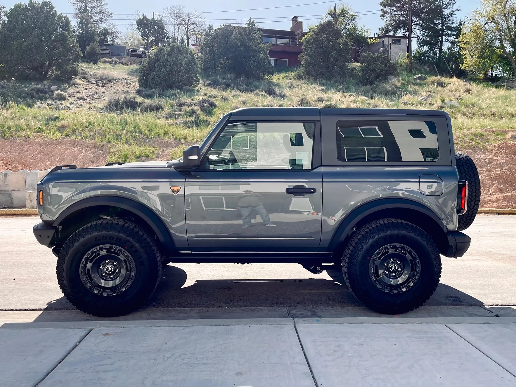 Ford Bronco Carbonized Grey Broncos -  what accent color did you choose? IMG_1527