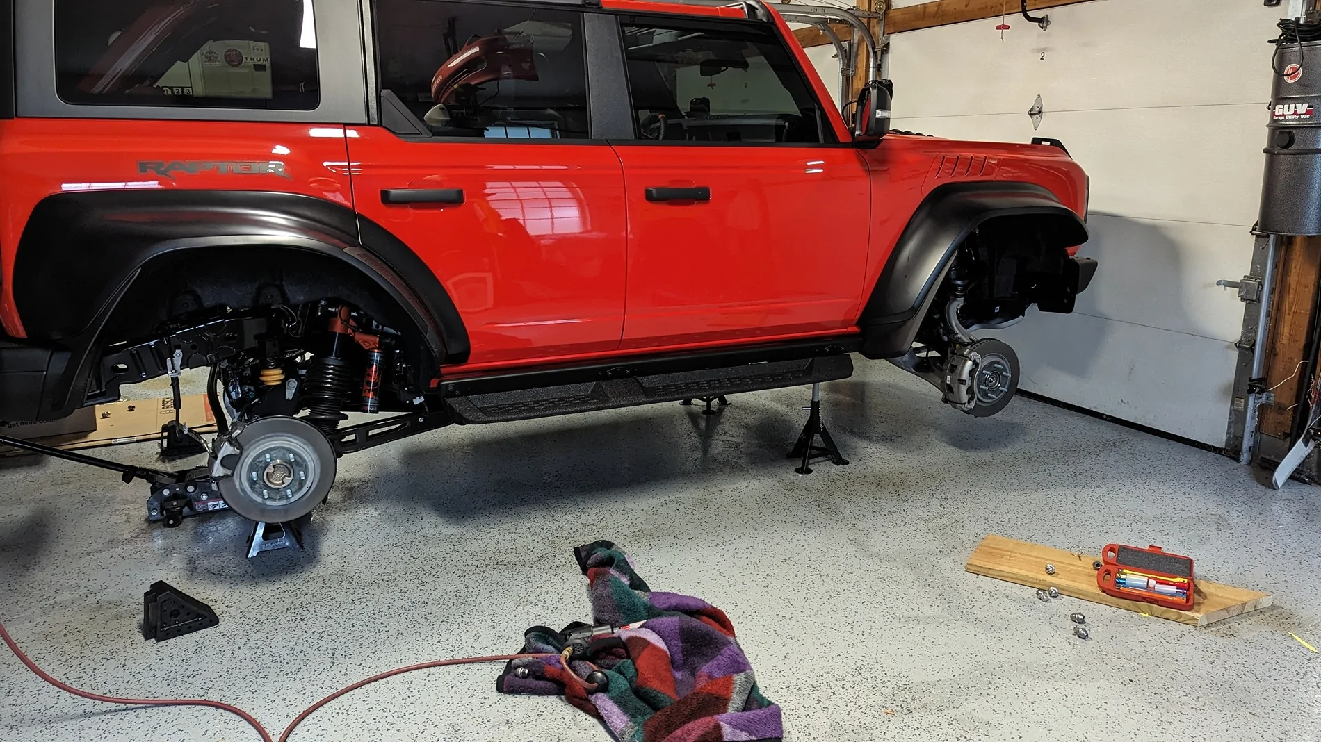 Ford Bronco Power stop Brake and Rotor Install DIY PXL_20230704_134349517 (1)