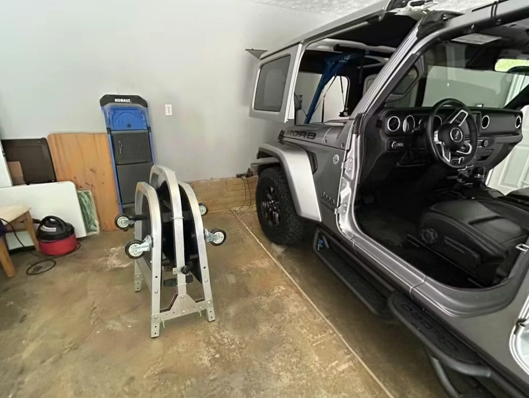 Ford Bronco 📸 Show Us Your EZ4X4 Setup, Get a $50 Gift Card! 619677594_122100354243226466_927404908314921034_n