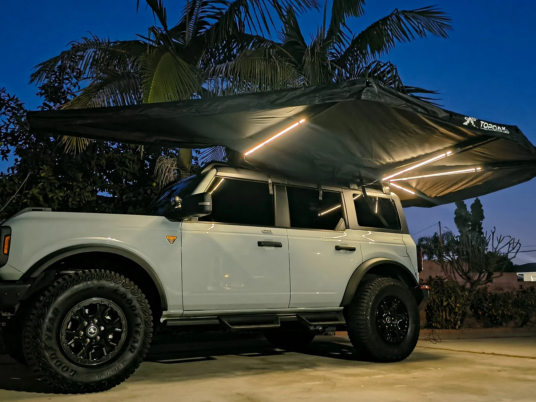 Ford Bronco 270 Awning on OEM style roof rack install IMG_20260211_180549632_HDR