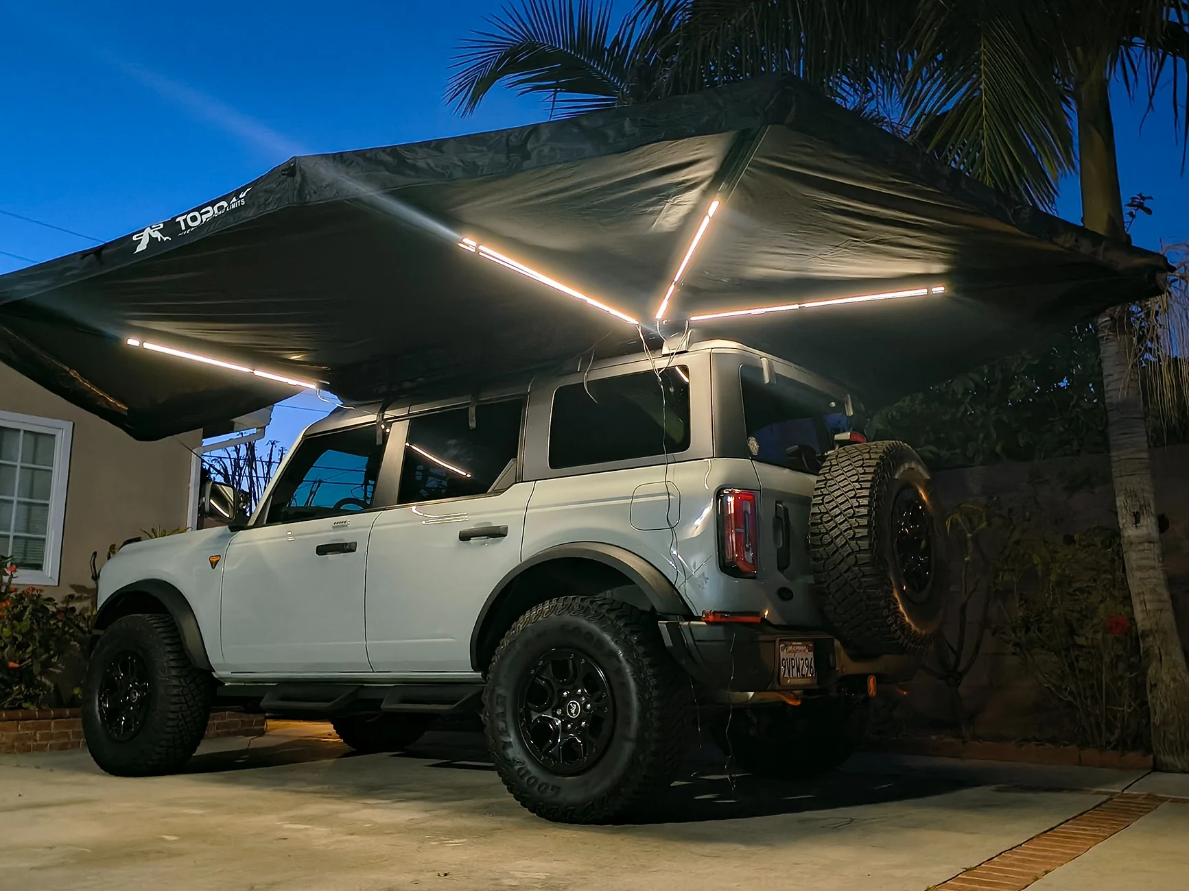 Ford Bronco 270 Awning on OEM style roof rack install IMG_20260211_180519178_HDR