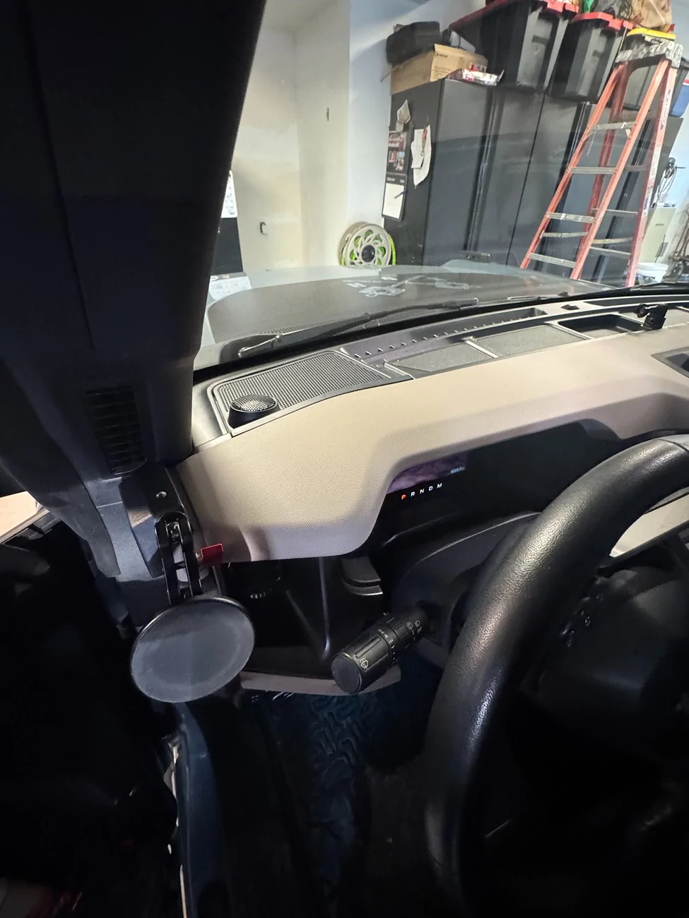 Ford Bronco MB Quart stage 6 with subwoofer IMG_3359