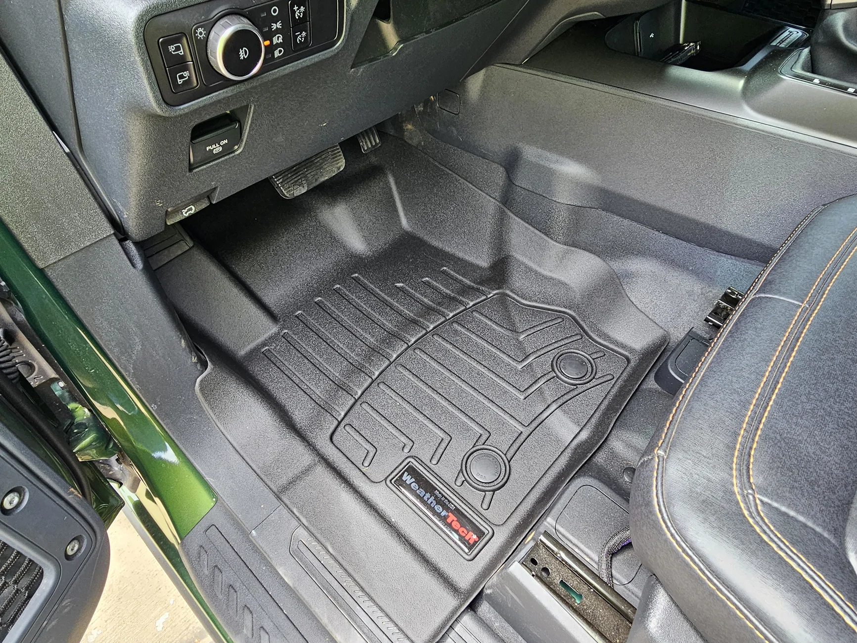 Ford Bronco 2d bronco floor mats 20240526_142238