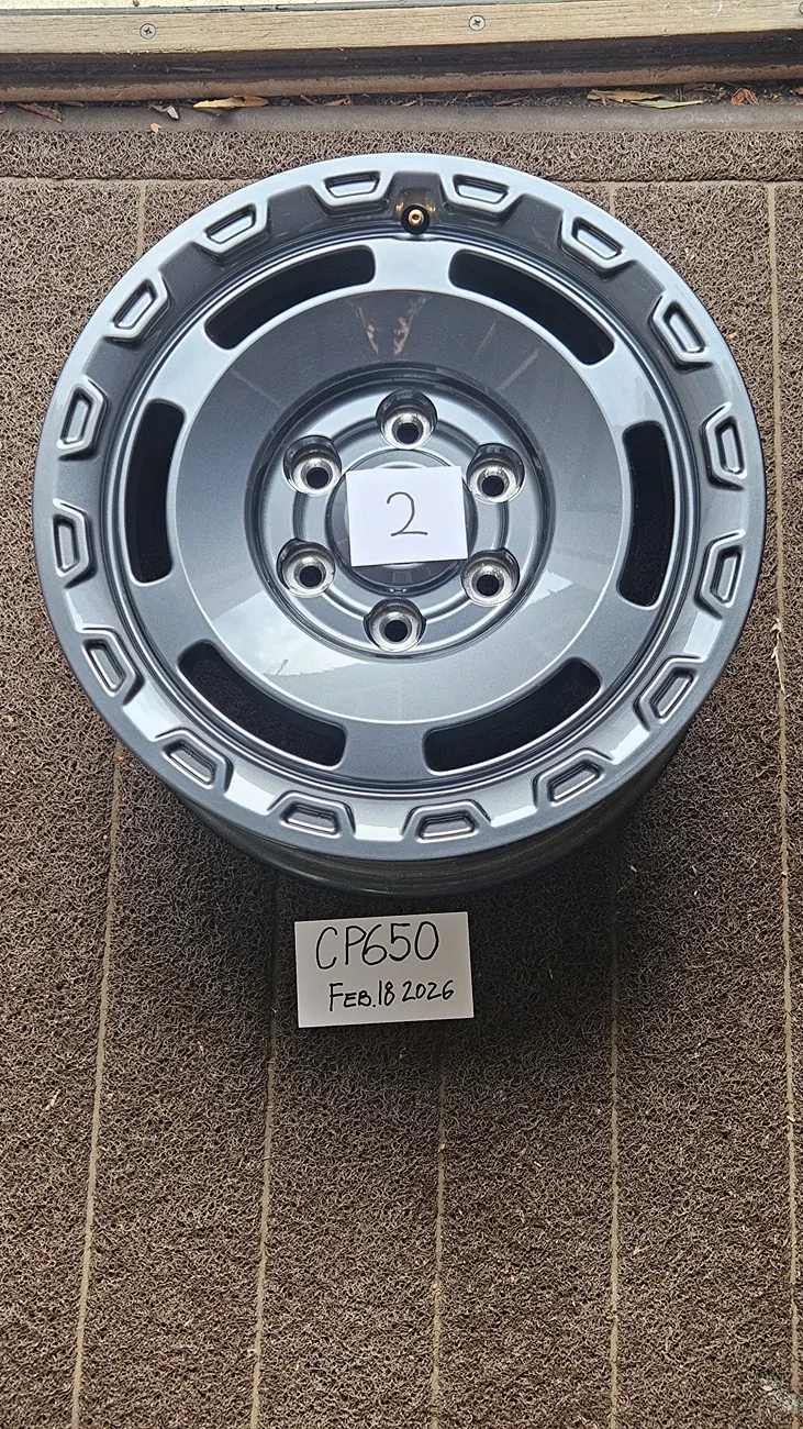 Ford Bronco FS: Everglades Wheels -17" Carbonized Painted (5) 20260218_093610