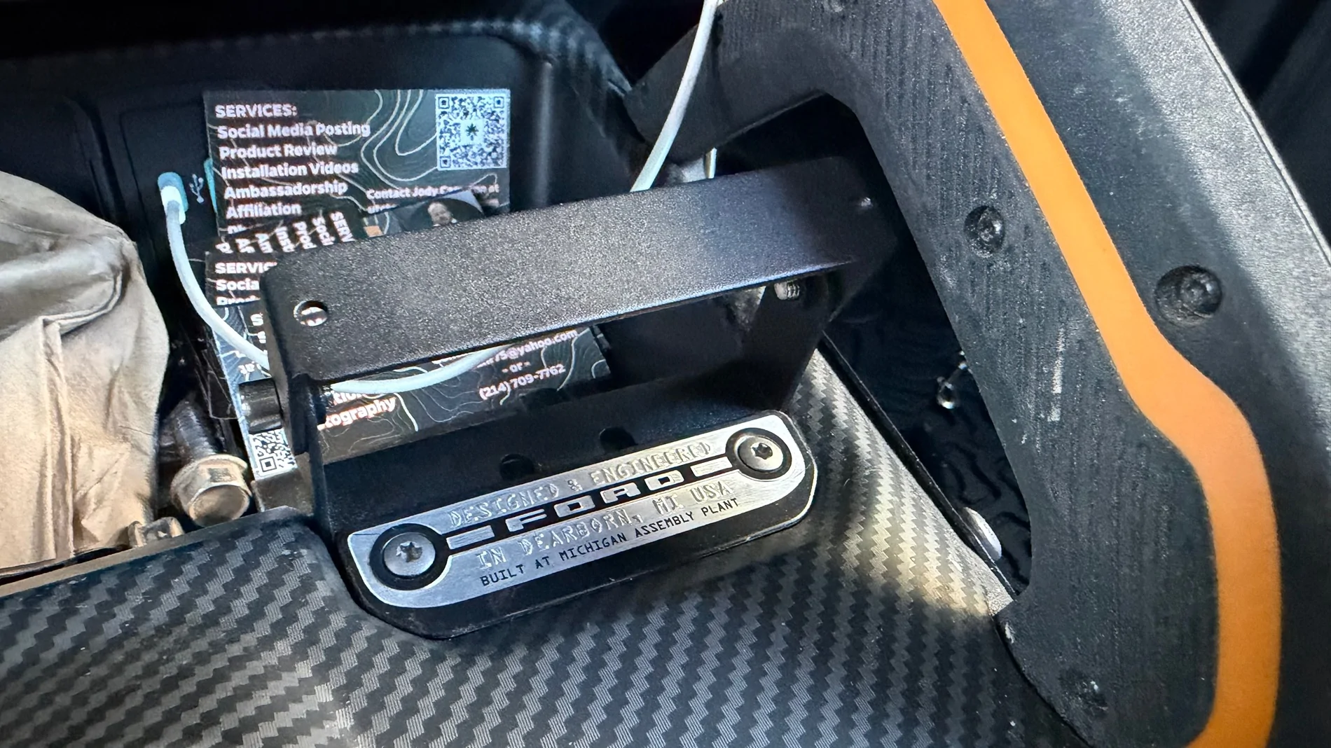 Ford Bronco How I mounted my Auxbeam switch Panel IMG_2816