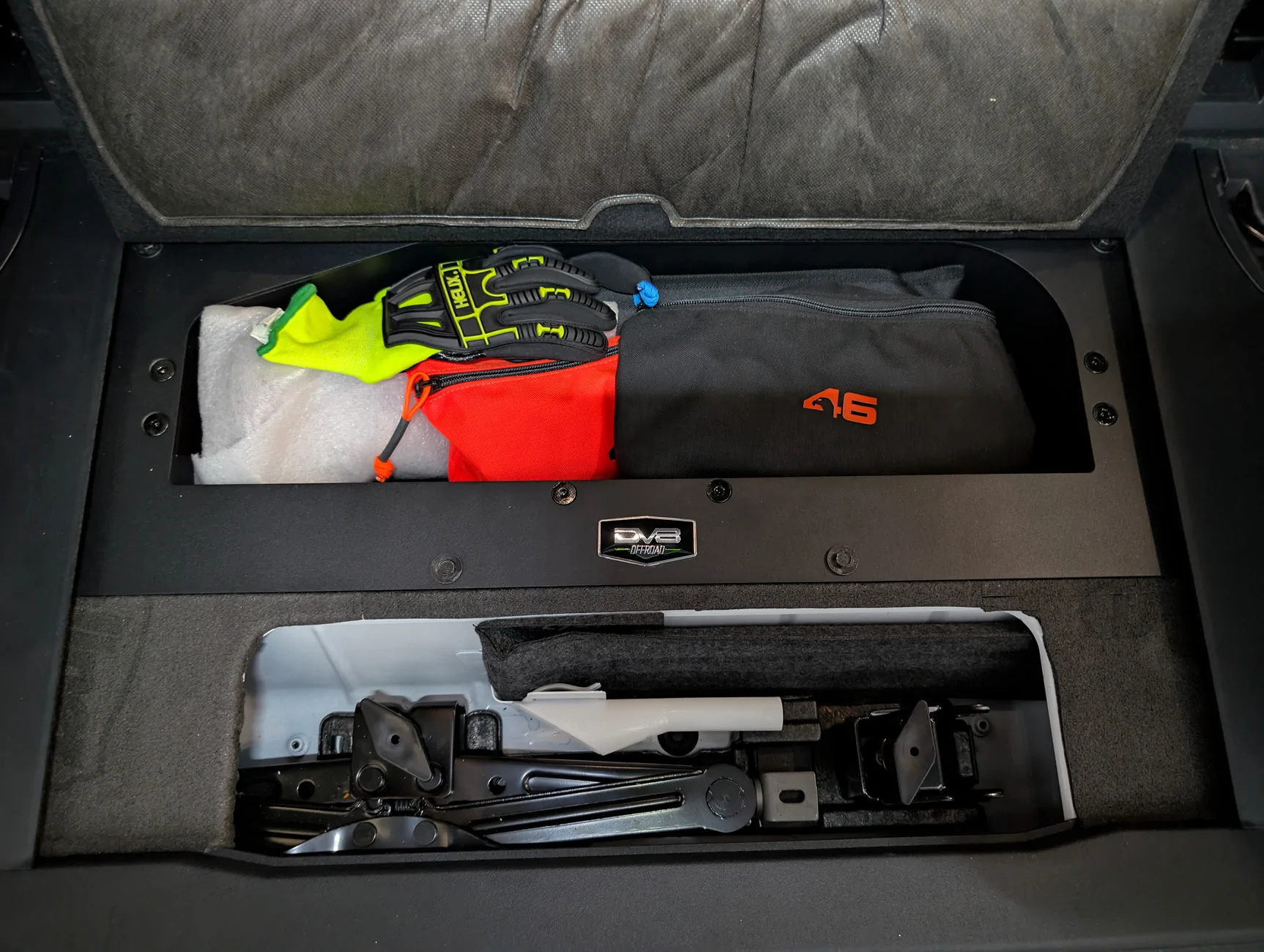 Ford Bronco DV8 Storage Compartment reviews / experiences? PXL_20260215_164231138.NIGHT.RAW-01