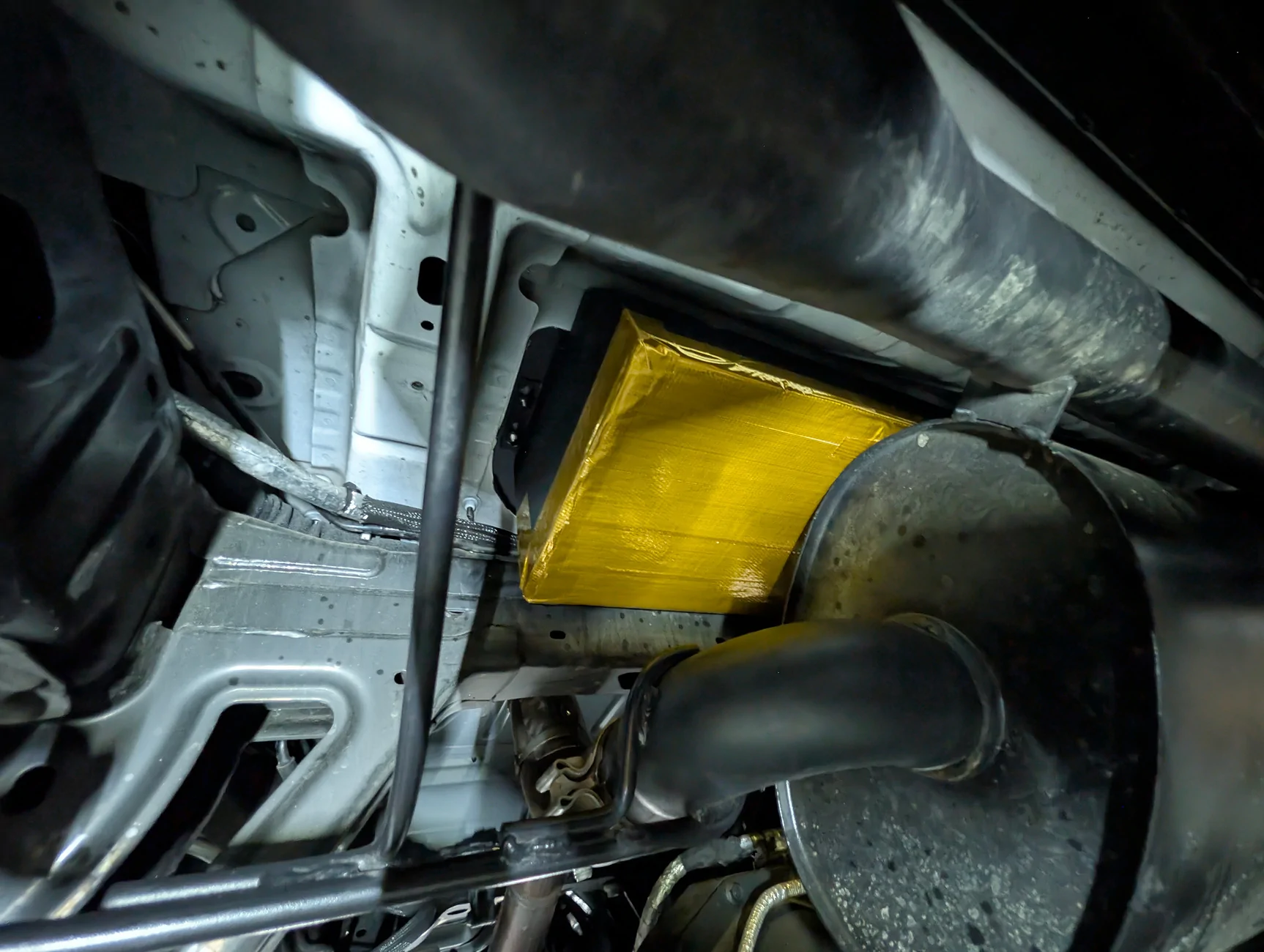 Ford Bronco DV8 Storage Compartment reviews / experiences? PXL_20260215_161114922.NIGHT.RAW-01