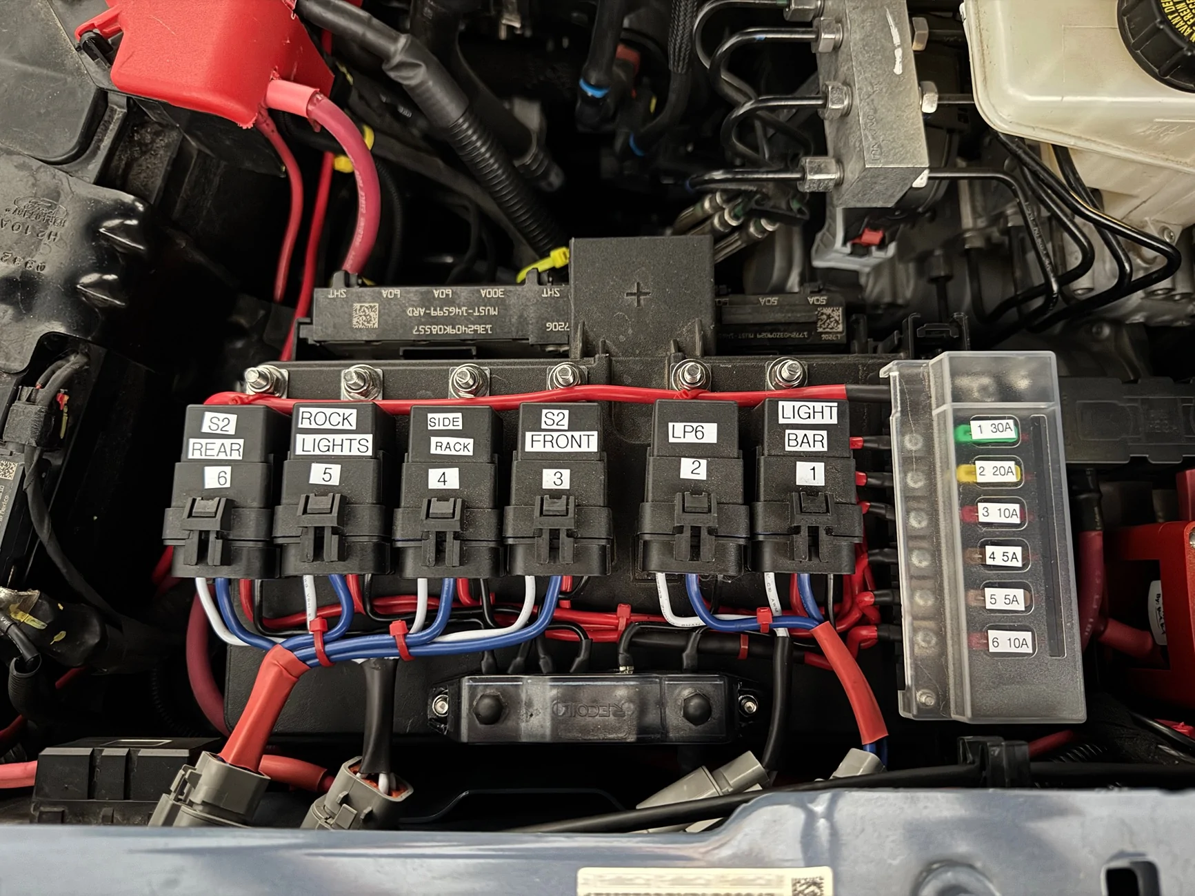 Ford Bronco Wire management tips/suggestions? IMG_7356