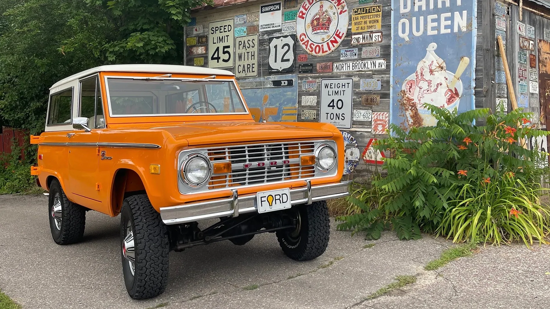Ford Bronco 2027 Bronco adds Orange Fury color IMG_0348