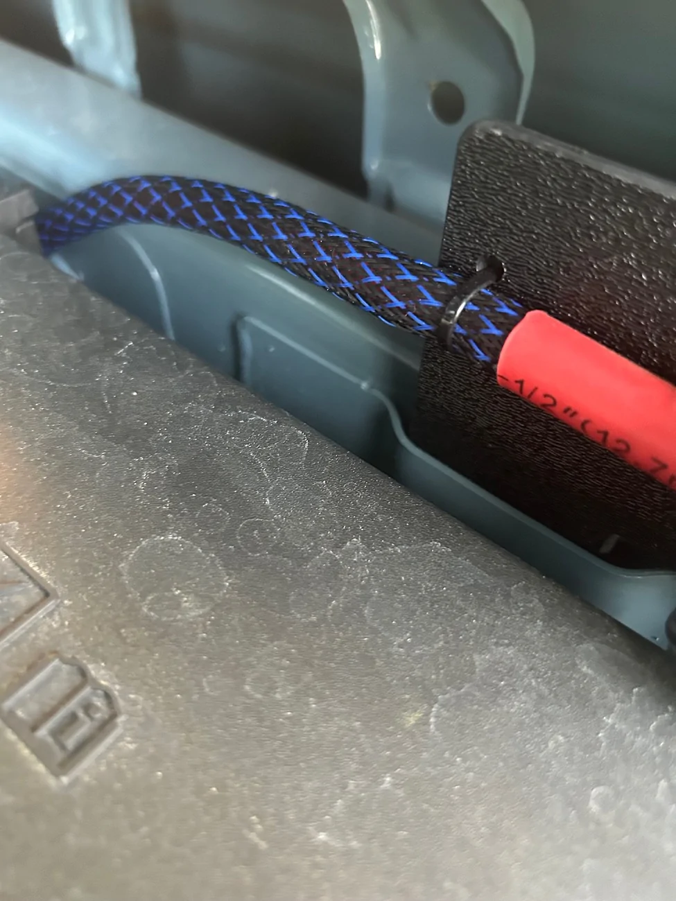 Ford Bronco Wire management tips/suggestions? IMG_9466
