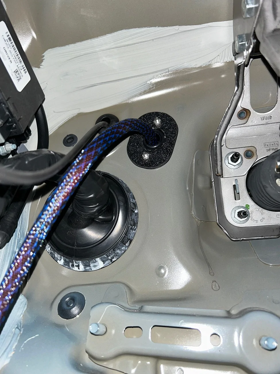 Ford Bronco Wire management tips/suggestions? IMG_6349