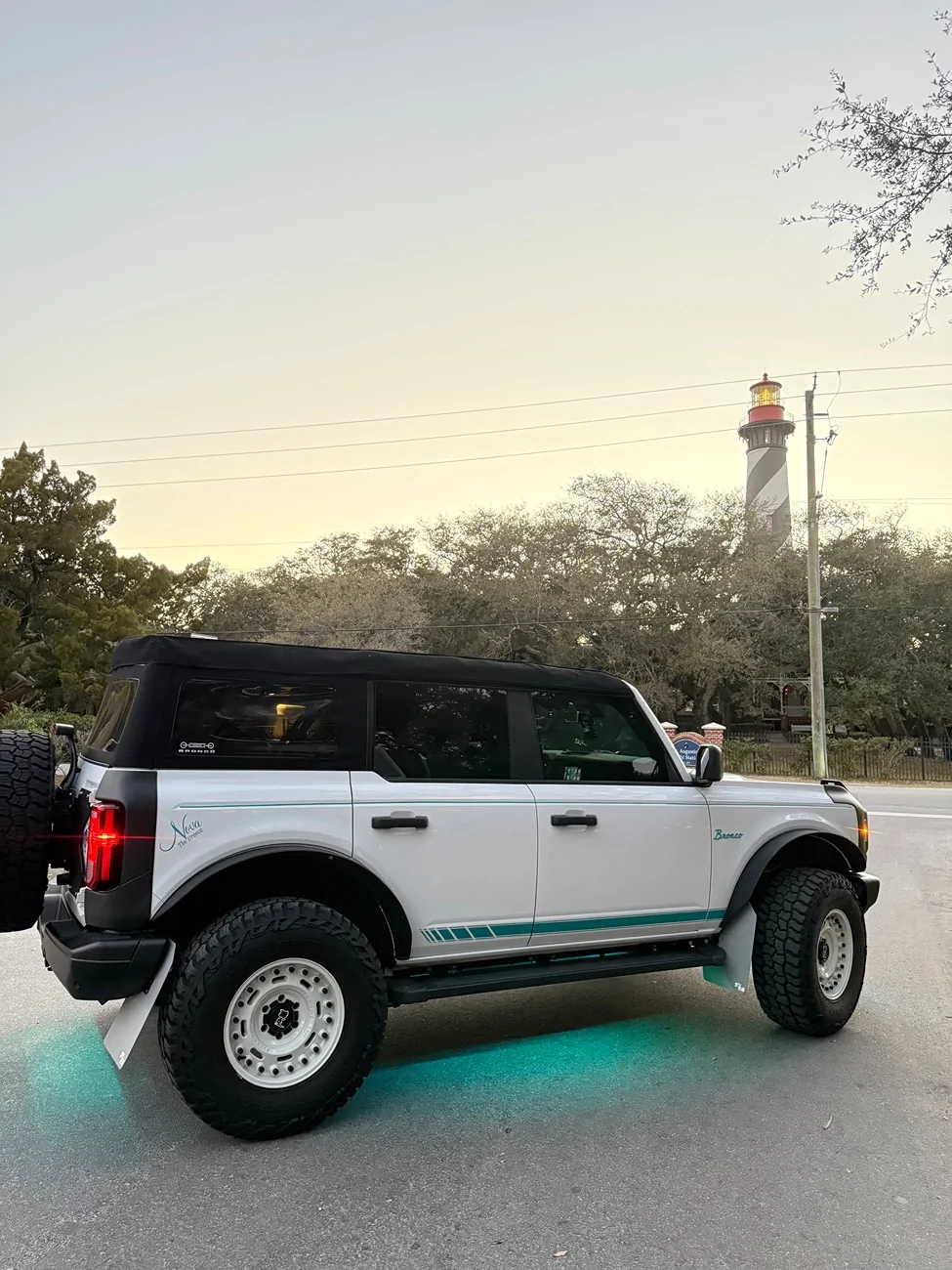 Ford Bronco Rough Country flares IMG_7045