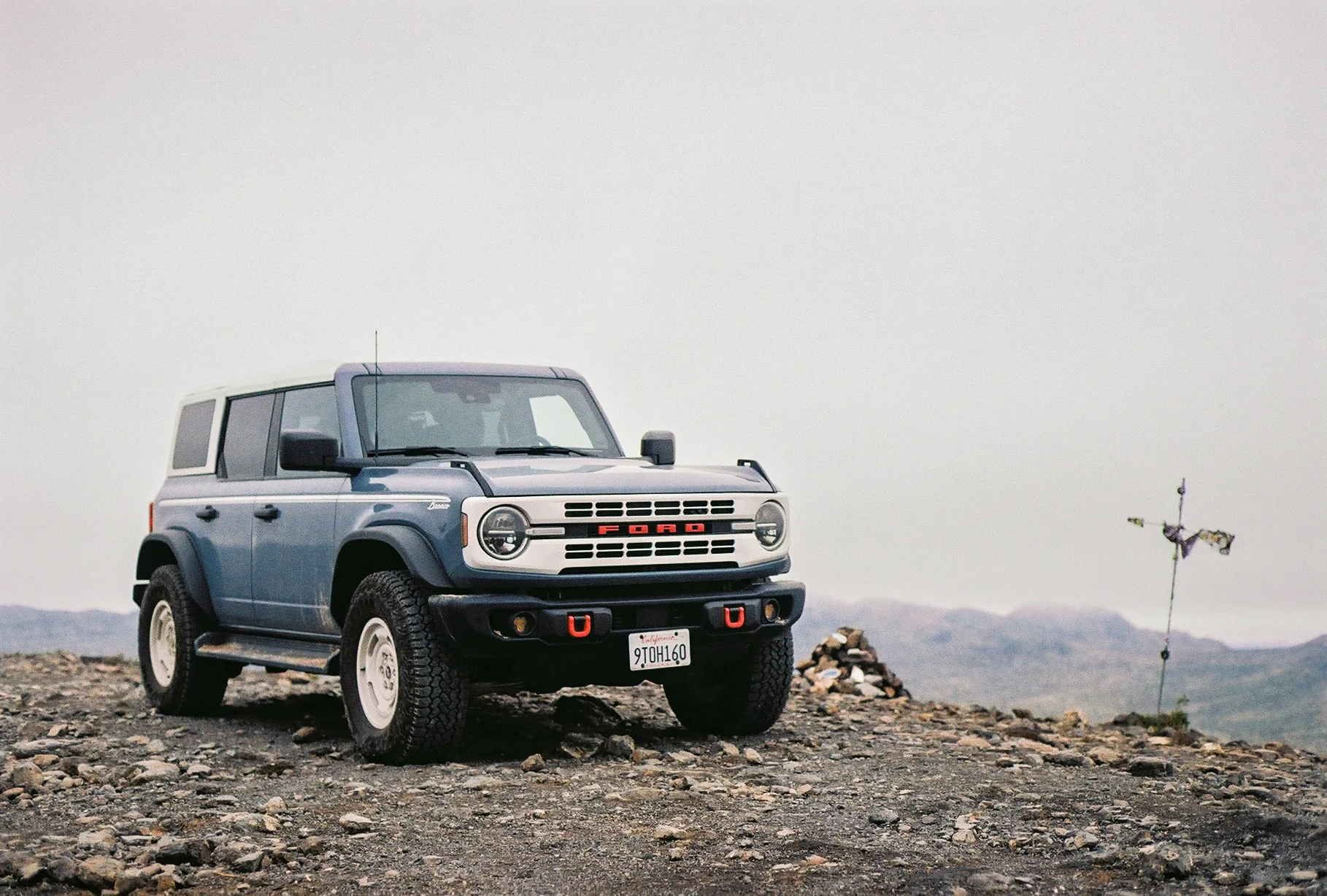 Ford Bronco HERITAGE EDITION Bronco Club R2-00087-014A
