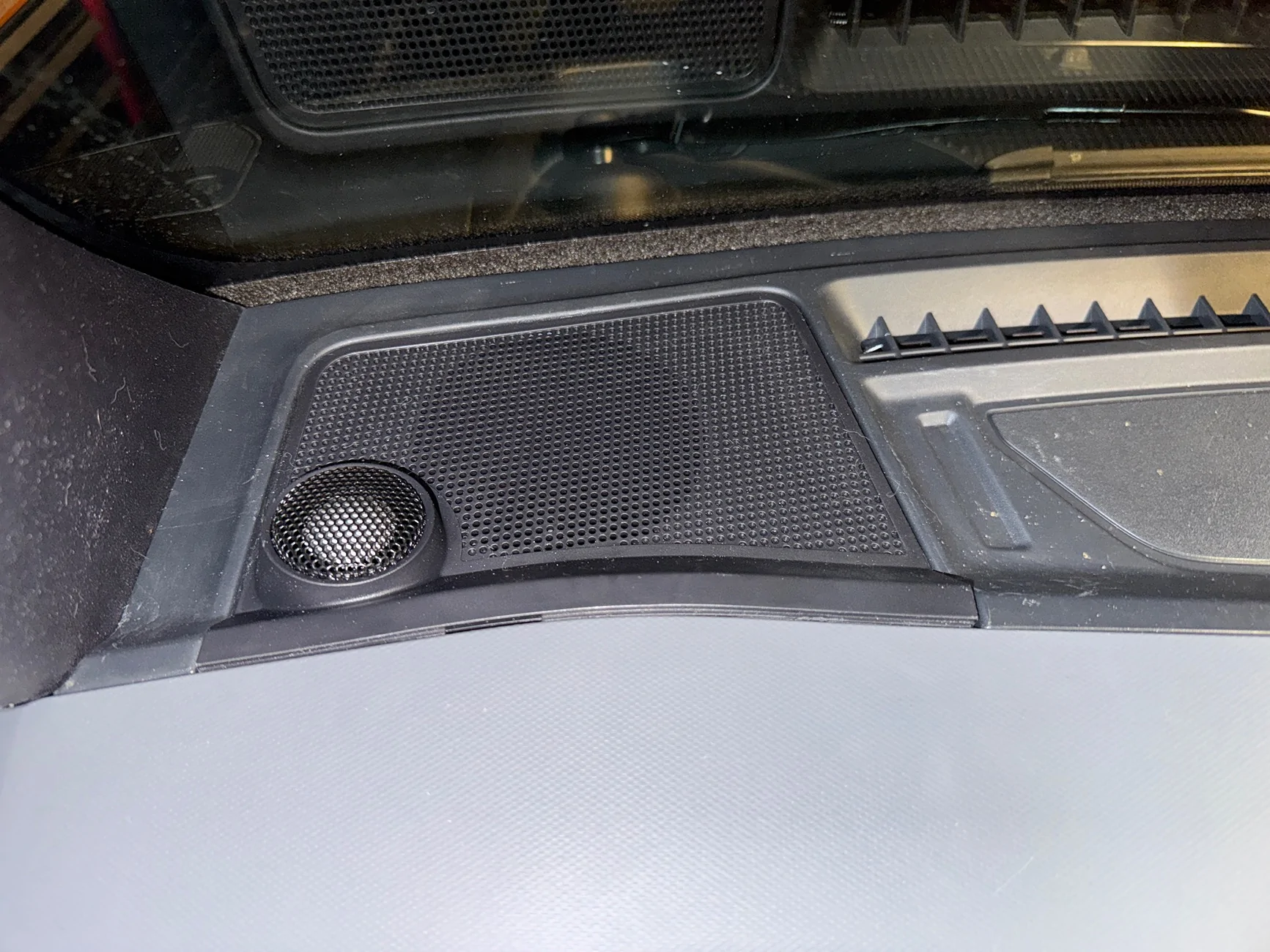 Ford Bronco MB Quart plug-and-play audio system options debut (subwoofers, speaker pods, amp) IMG_6522