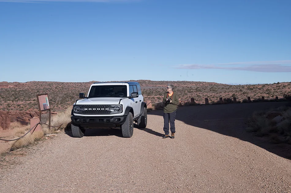 Ford Bronco Hi! L1000646