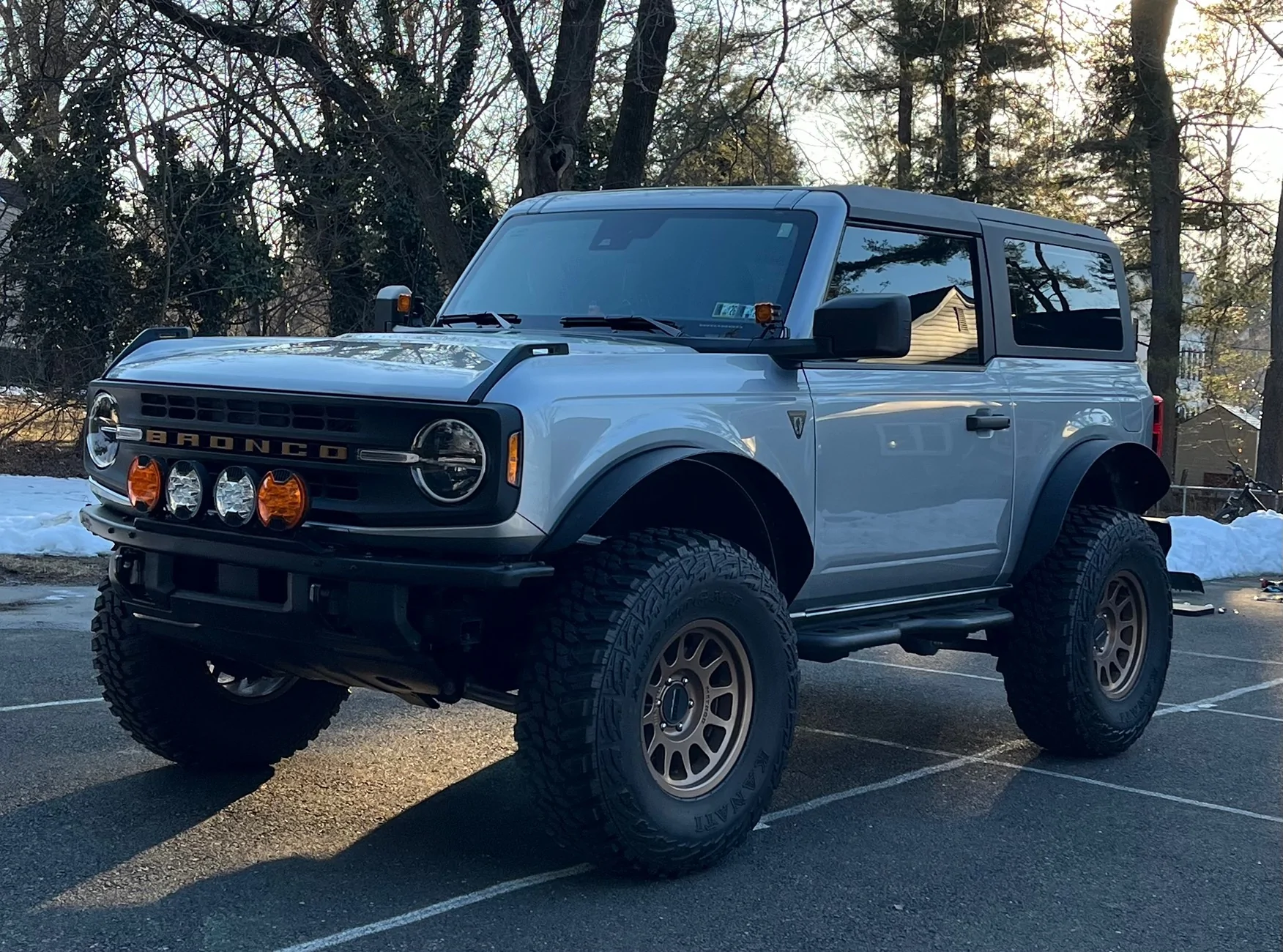 Ford Bronco ICONIC SILVER Bronco Club IMG_8671