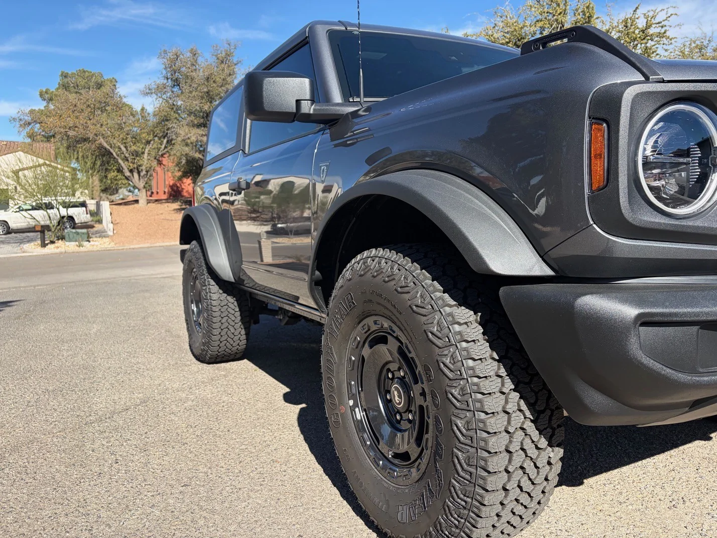 Ford Bronco 2025 Base-Squatch 7MT - 900 miles 2cde6f60-cc6b-4509-8829-1b9852edfa67