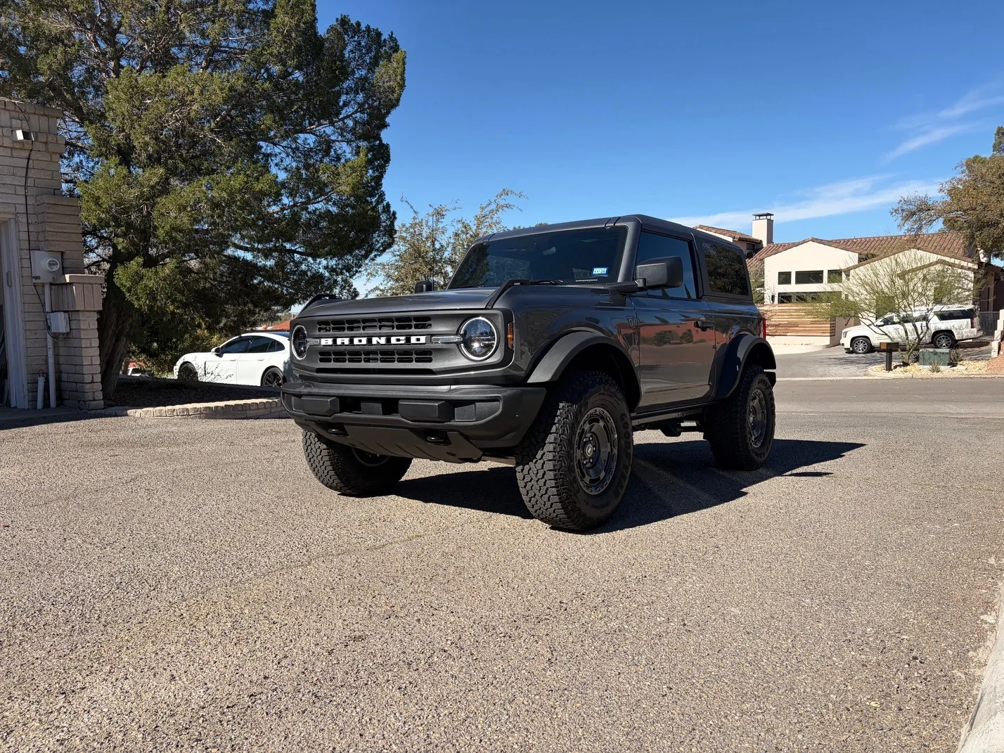 Ford Bronco 2025 Base-Squatch 7MT - 900 miles 0620ed1a-708a-4d66-b61a-84dd0a6672e9