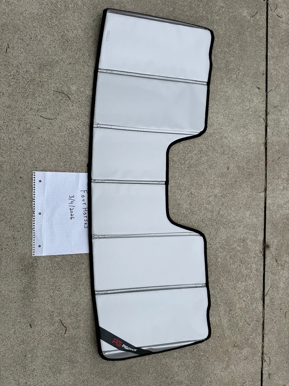 Ford Bronco Pigenius windshield sun shade IMG_1313