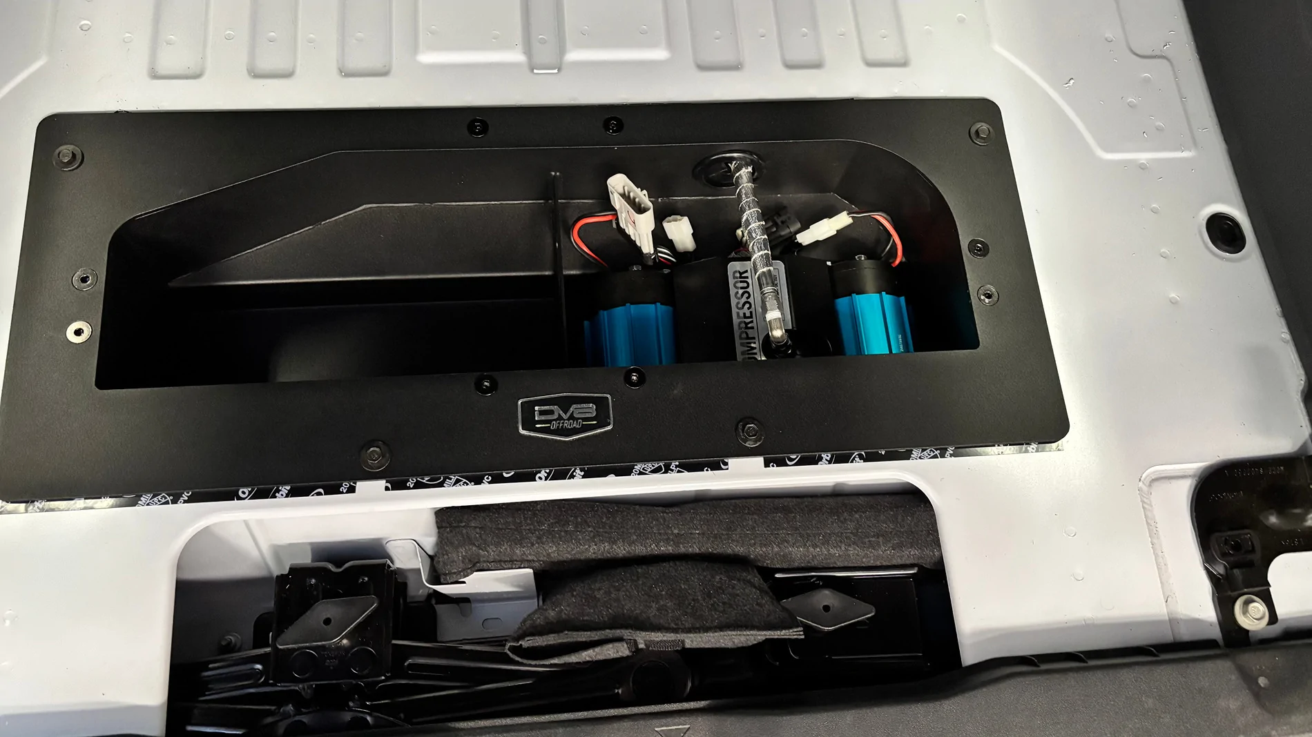 Ford Bronco Which option to mount twin air ARB Compressor on Bronco Raptor? IMG_E2558