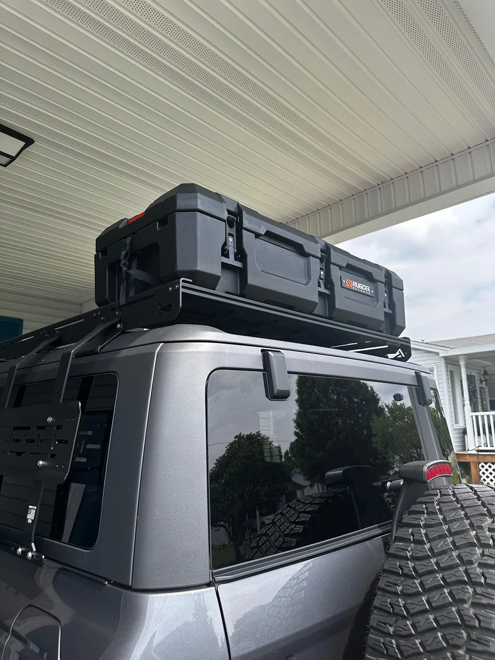 Ford Bronco Trailrax with molle side panels OzxuoBanTl2RmNyOXlWsi