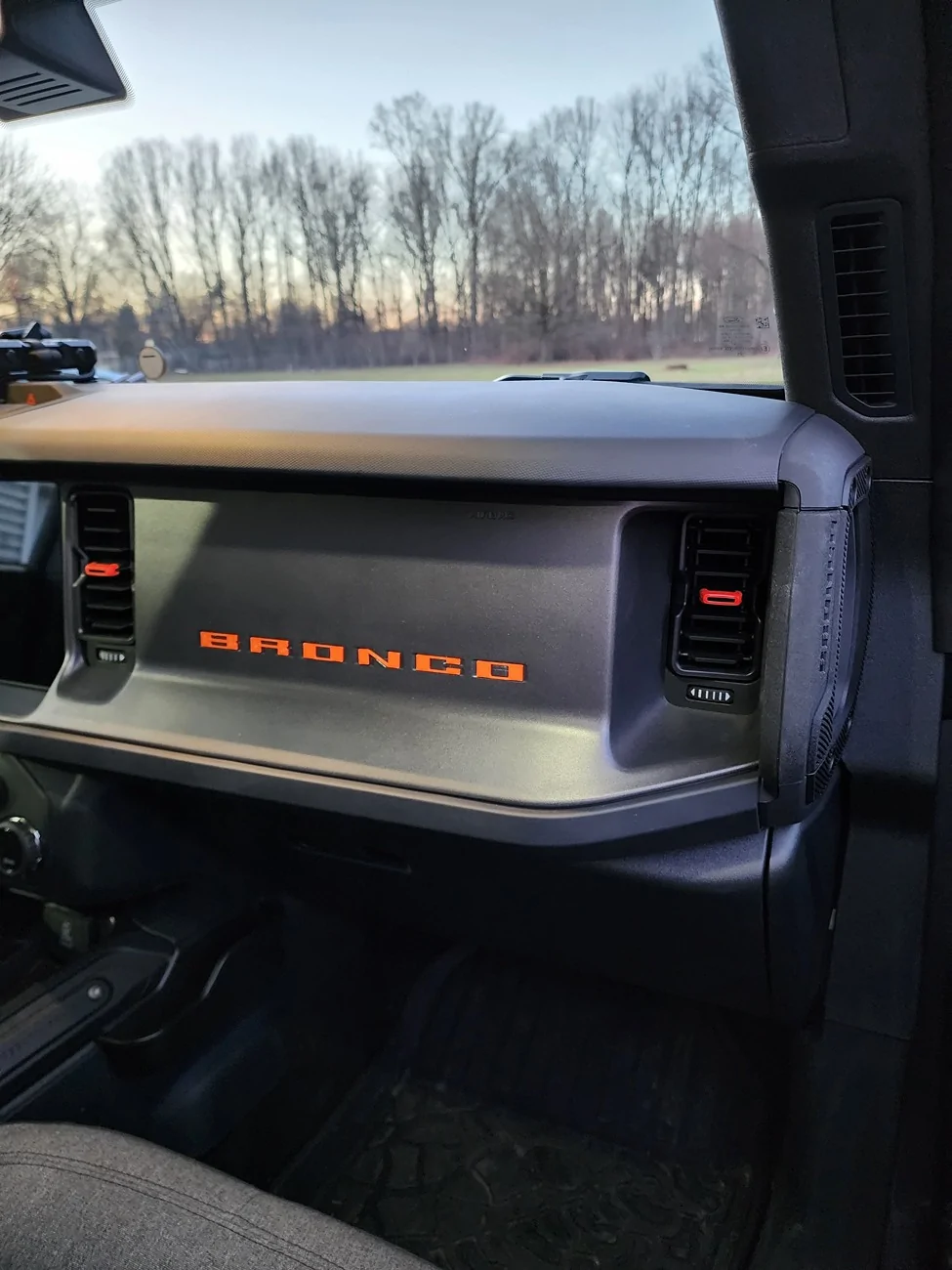 Ford Bronco What did you do TO / WITH your Bronco today? 👨🏻‍🔧🧰🚿🛠 20260308_193118