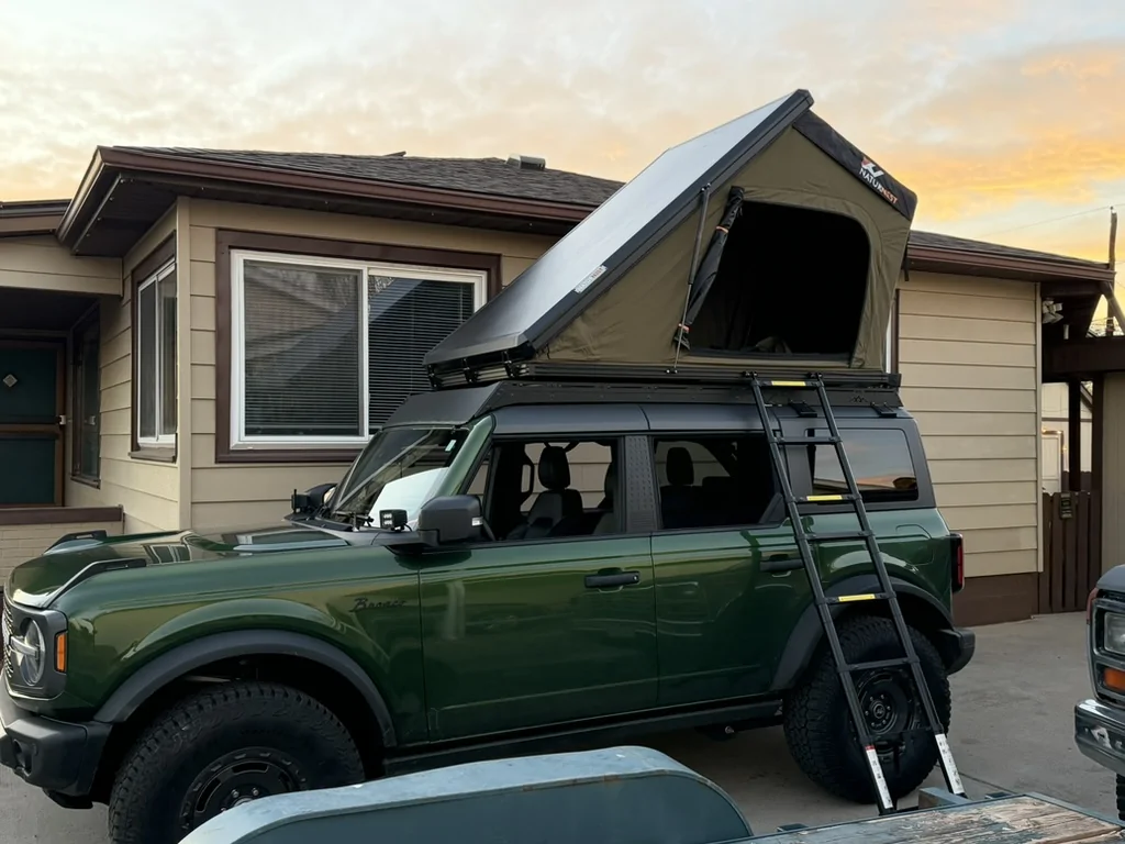 Ford Bronco New RTT and Roof Rack installed 7C7553FE-4C36-46D8-96F3-151A4B48484C_1_105_c