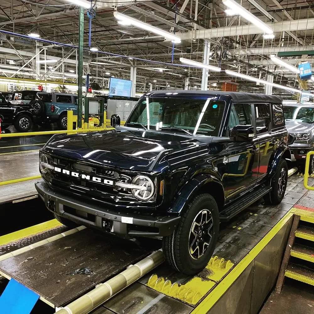 Ford Bronco Old and New FB_IMG_1698072331287