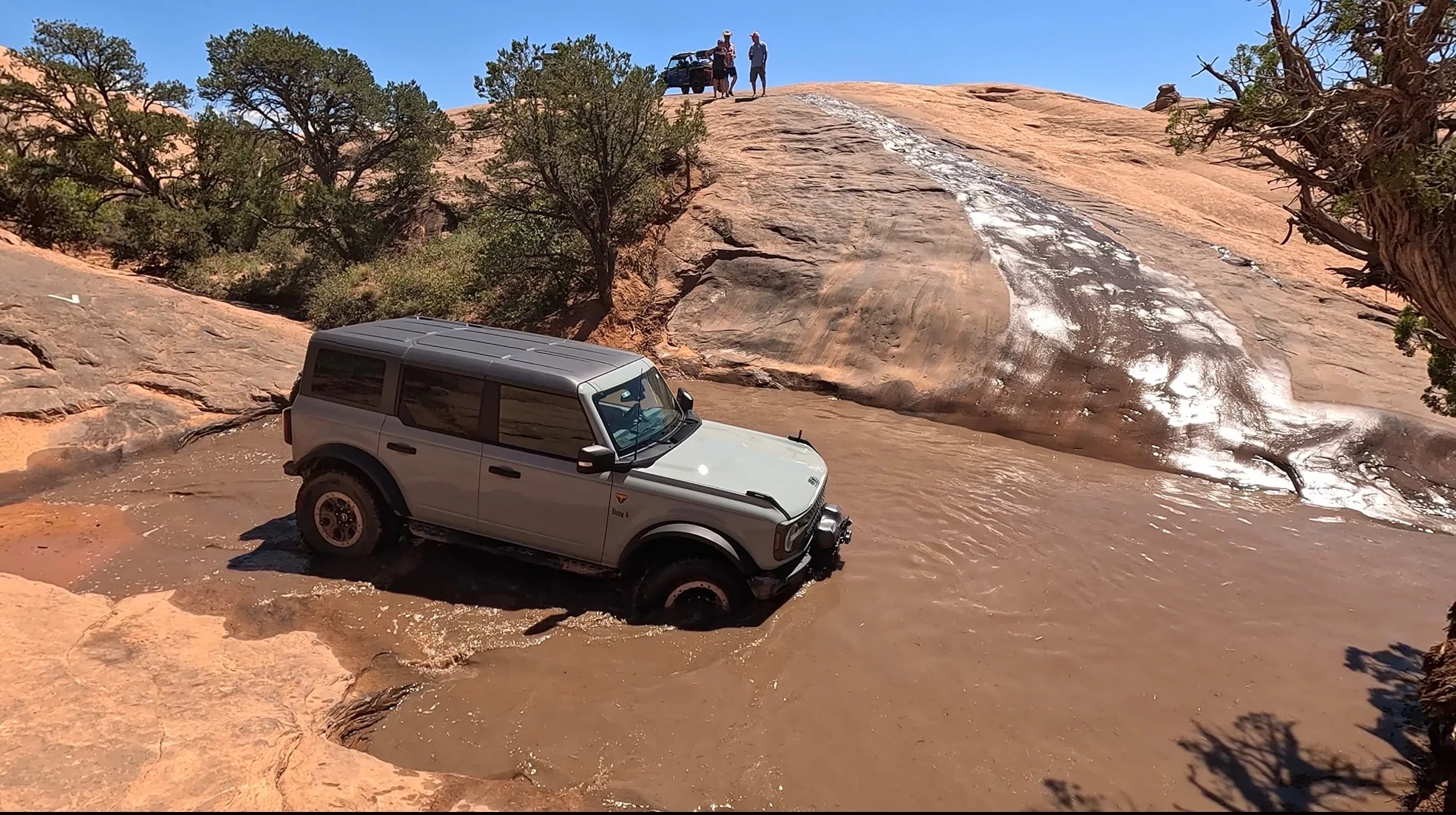 Ford Bronco Stock 33 inch KO2 feedback please IMG_0364