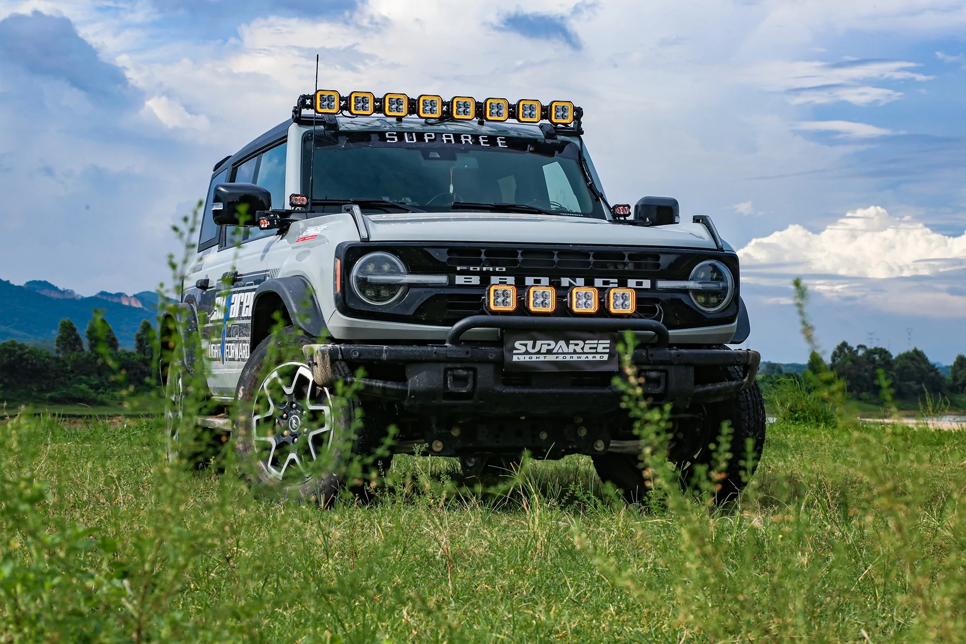 Ford Bronco Suparee Hyper 5 Is Back in Stock 2E8A9851