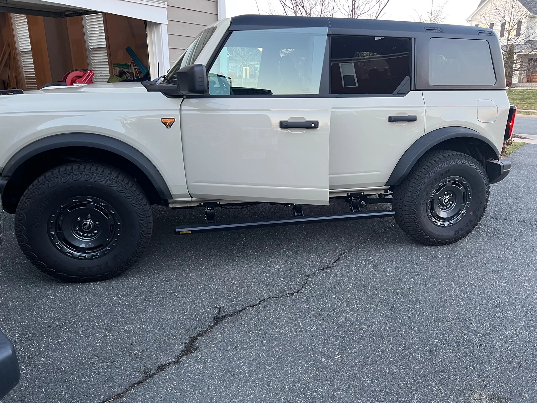 Ford Bronco Best Power Steps (for light to no off roading) IMG_7475