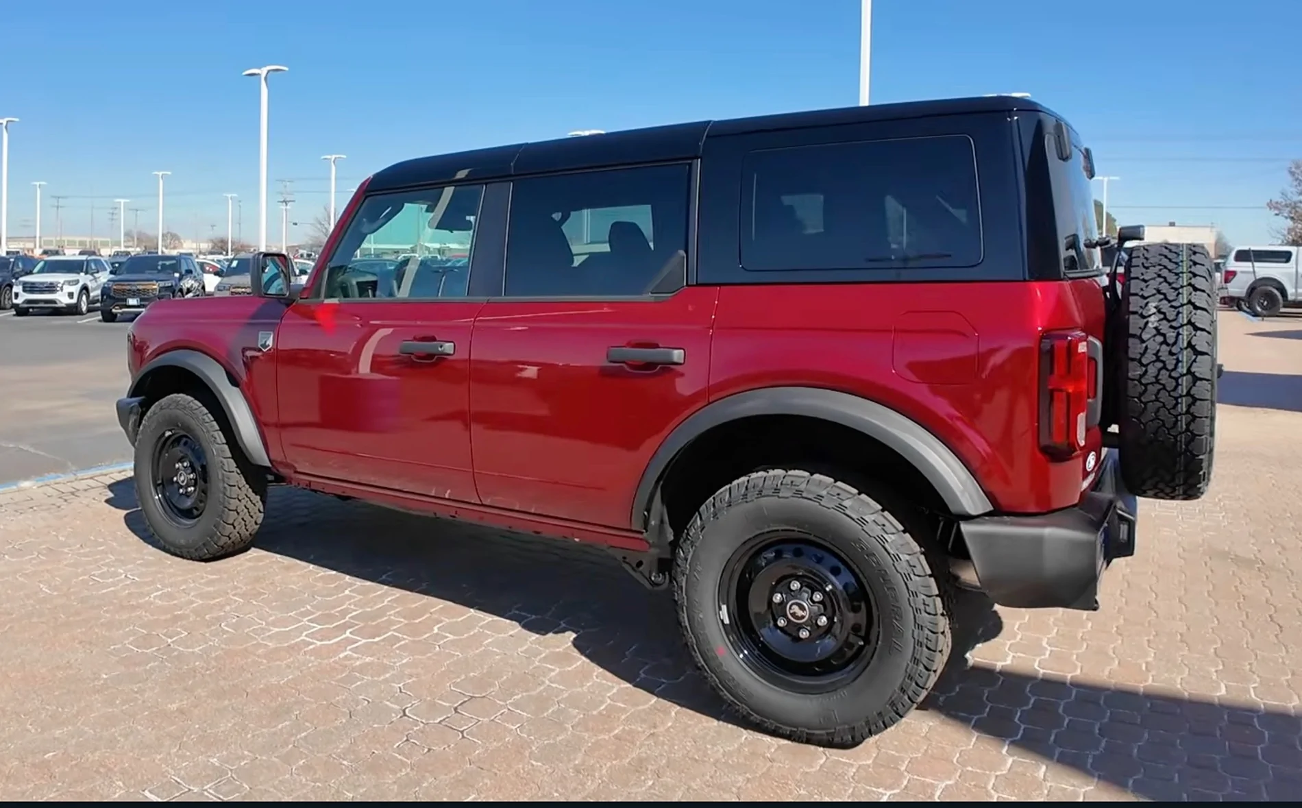 Ford Bronco 2026 Bronco (BAP) Black Appearance Package on Avalanche and Ruby Red colors 2026 bronco bap black appearance package on avalanche and ruby red 1