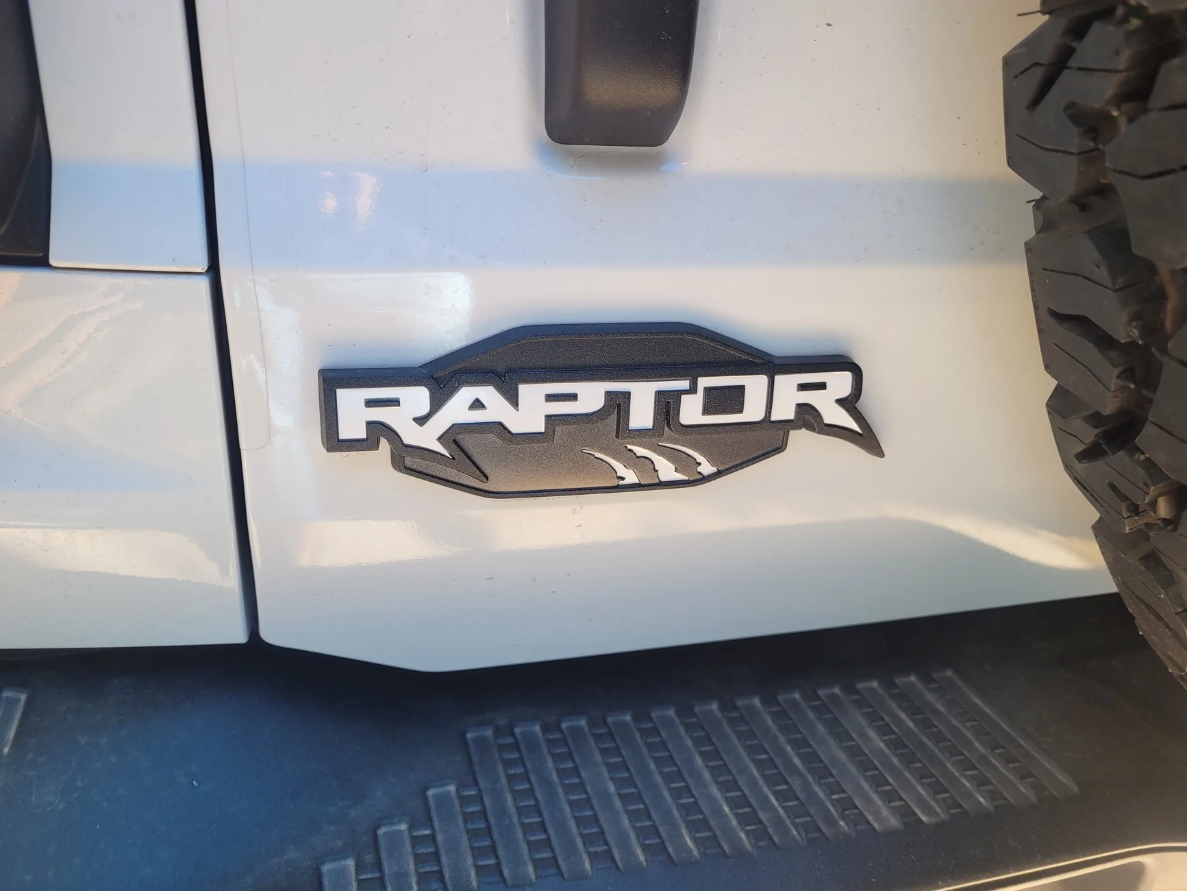 Ford Bronco What Did You Do To Your Bronco Raptor Today? 🔧 🧰 🪛 20260221_153124
