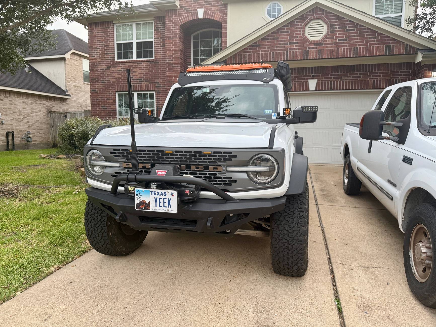 Ford Bronco Where did you mount your GMRS Antenna? bull bar